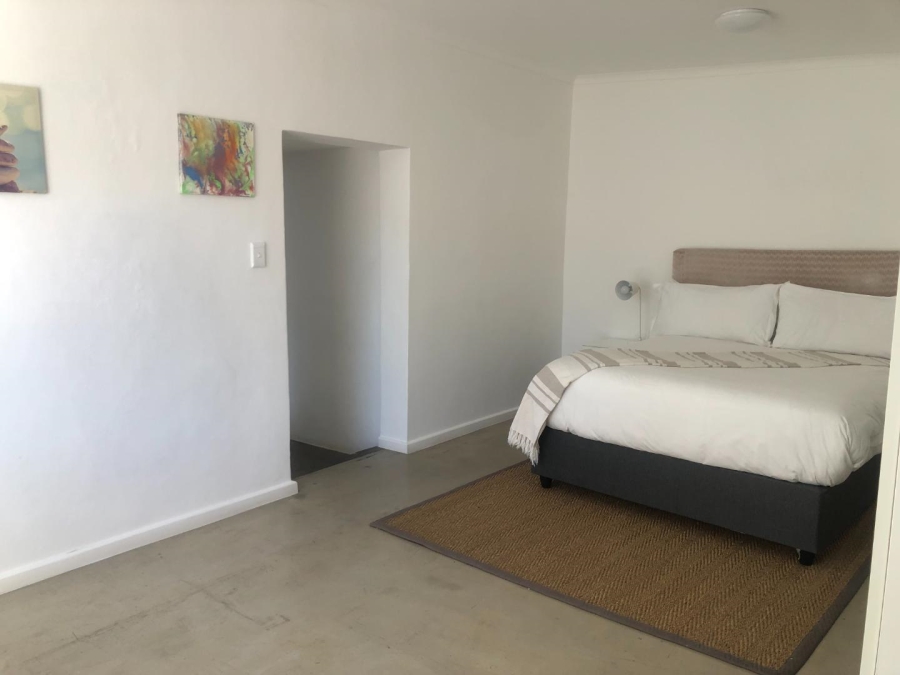 6 Bedroom Property for Sale in Westcliff Western Cape